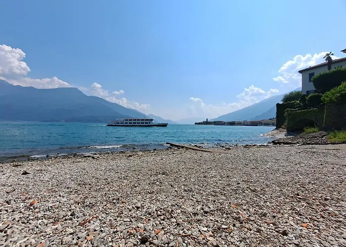 Immobillario - Lakes Dream Дом отдыха *