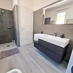 Ferienhaus Immobillario - Lakes Dream